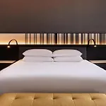 Hyatt Regency Chicago